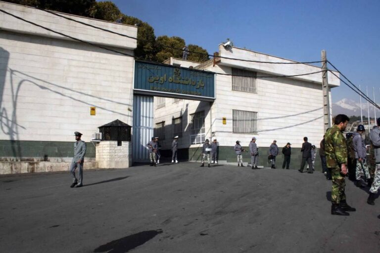 گزارشی کوتاه از بند زنان زندان اوین