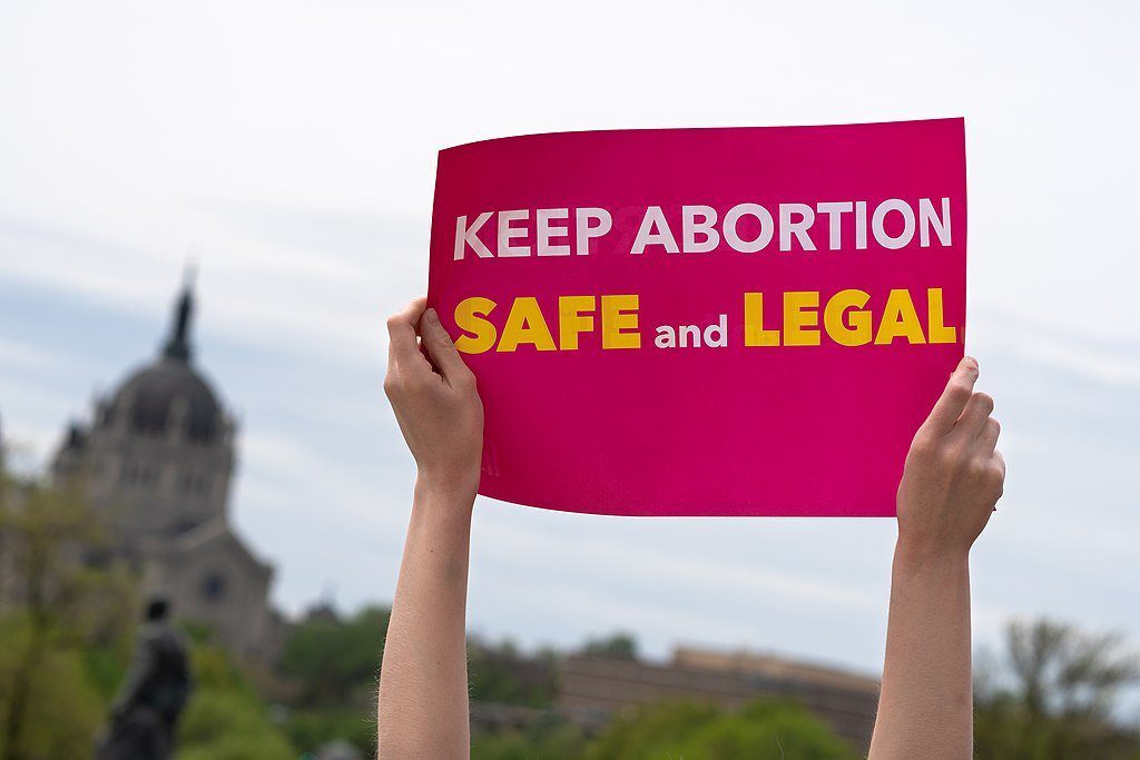حقایق کلیدی درباره سقط جنین ناامن و پیامدهای آن
