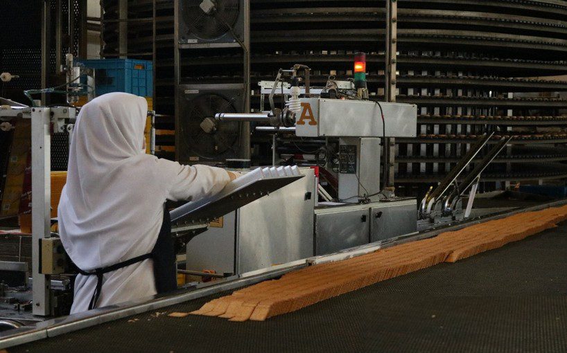 مصائب کارگرانِ یک شرکت‌ تولید صنایع غذایی در گیلان
